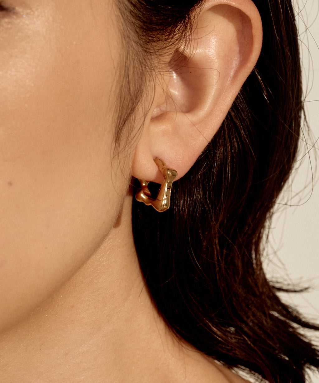 Lava Earring | 感度の高い大人のプチプライヤリング通販ショップ