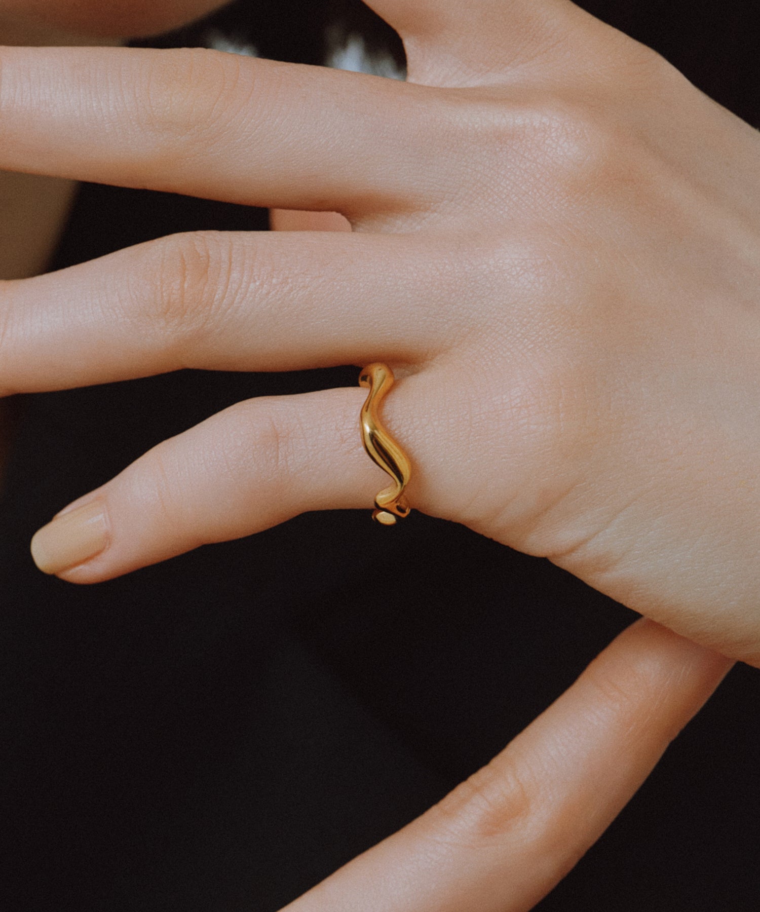 Lava Pinky Ring［Stainless］ | 大人のための毎日使えるリング通販 