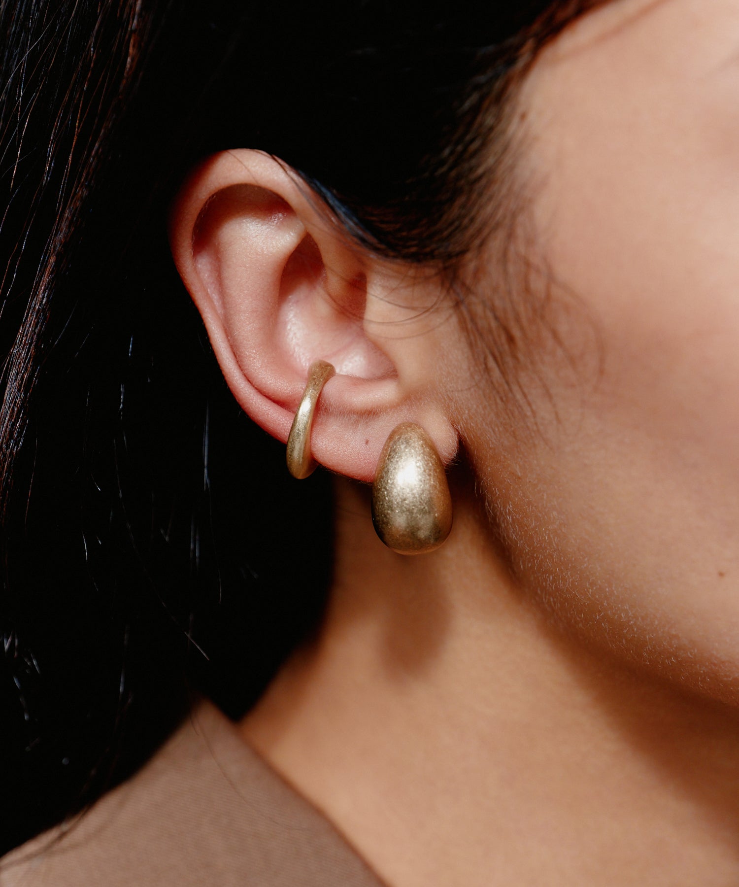 Mini Pendulum Ear Cuff & Volume Earring | 大人の毎日使えるピアス