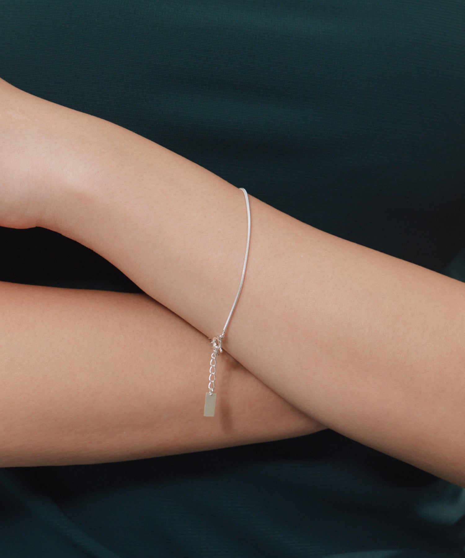 Simple Narrow Bracelet［Silver925］ | novice（ノーヴィス）公式 