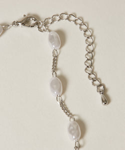 Baroque Pearl &amp; Narrow Chain Bracelet