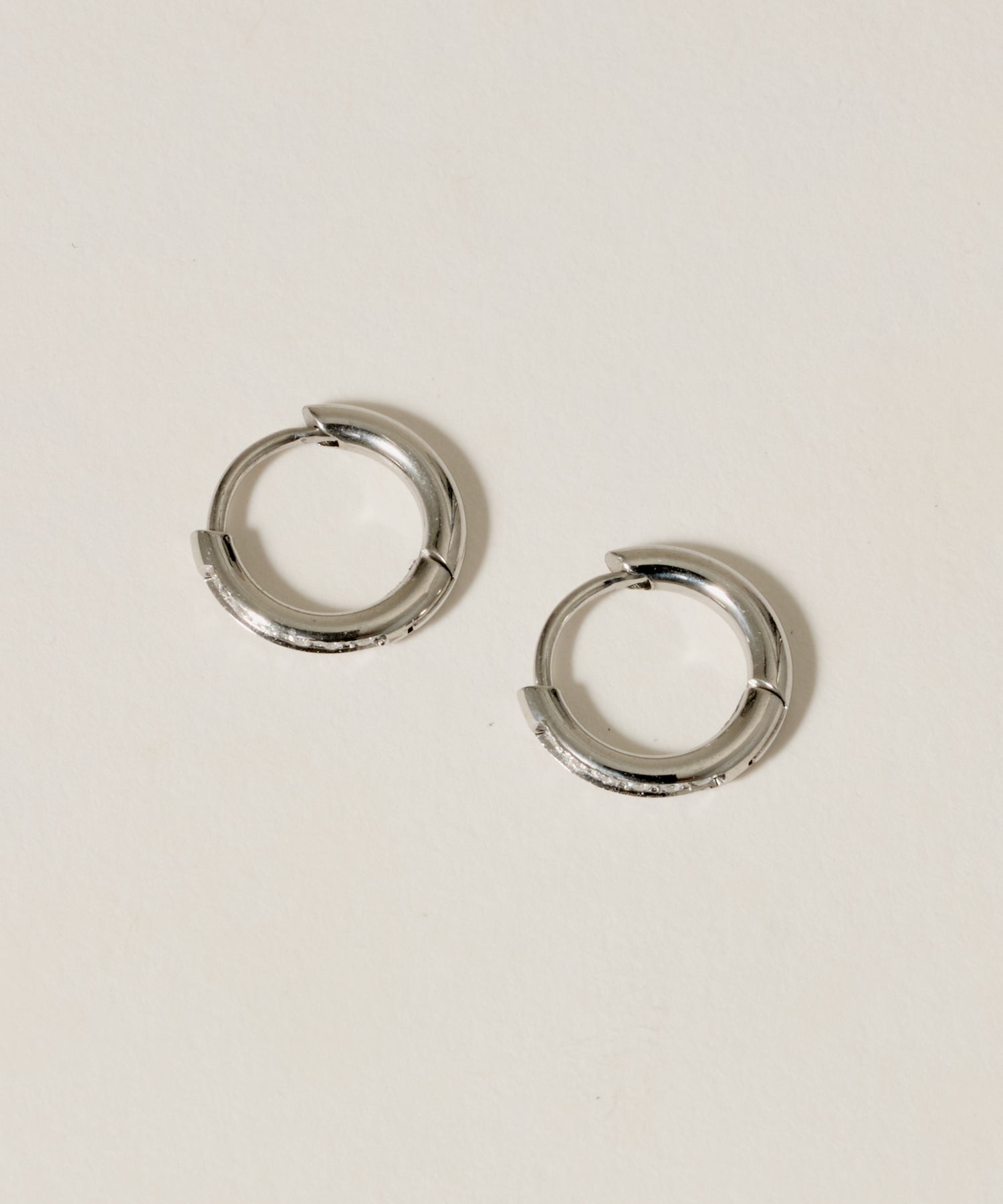 CZ Hinged Hoop Pierce［Stainless］ | 大人の毎日使えるピアス