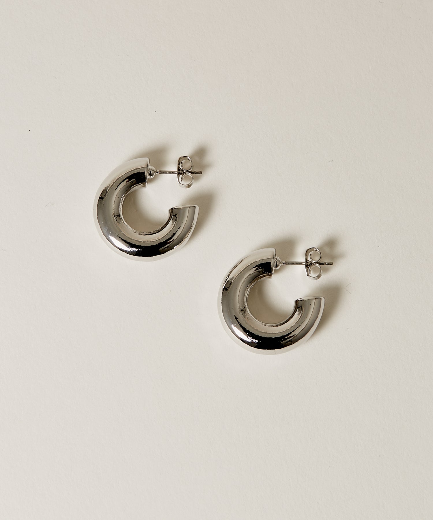 Chunky Hoop Pierce | 大人のための毎日使えるピアス通販 Chunky Hoop Pierce | 大人のための毎日使えるピアス通販