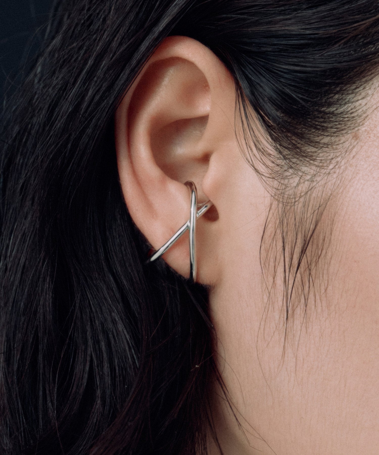 ; semicolon イヤーカフなし Lower Cross Line Ear Cuff | 大人のための毎日使えるイヤーカフ