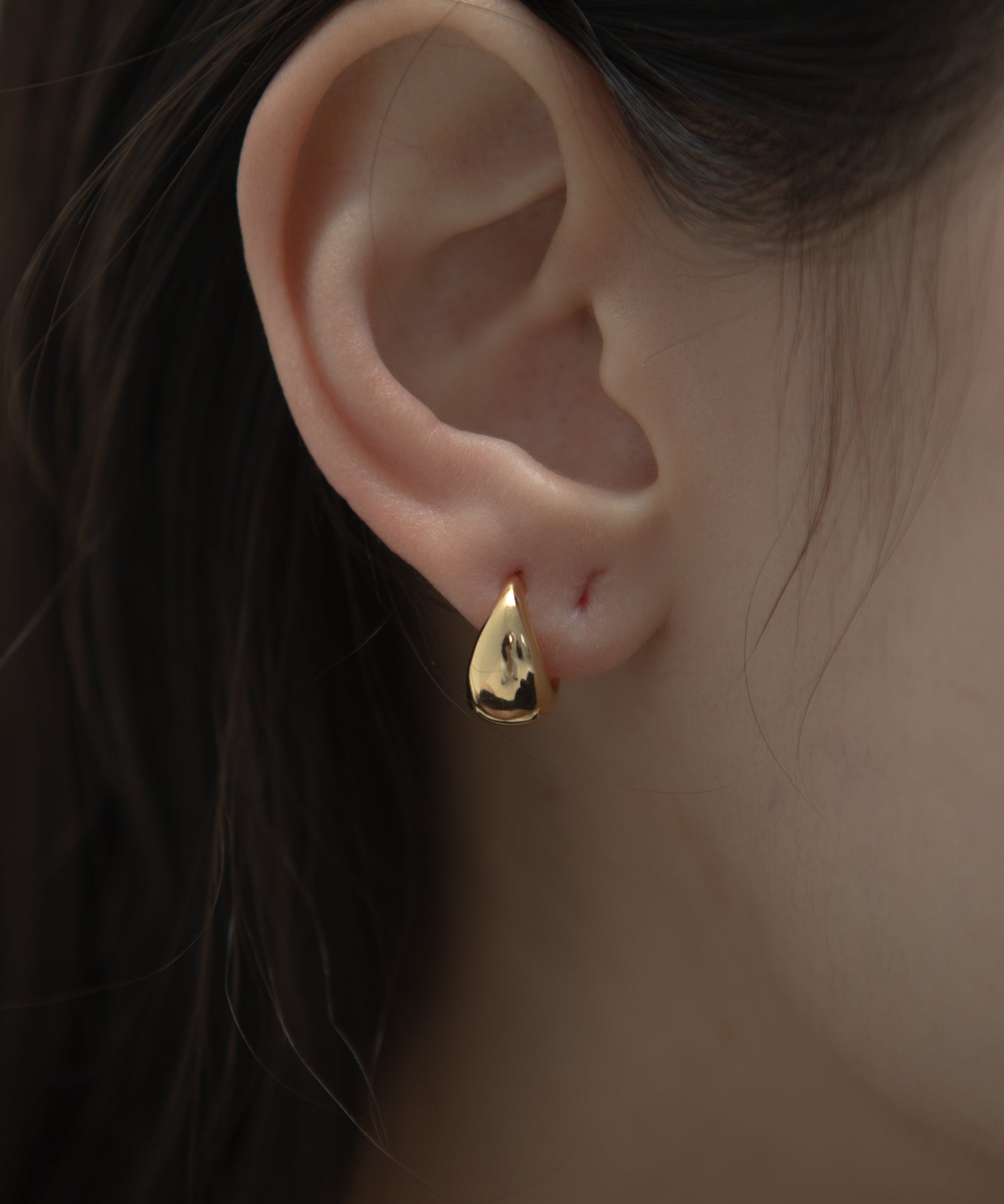 キャッチレスの小さめピアス