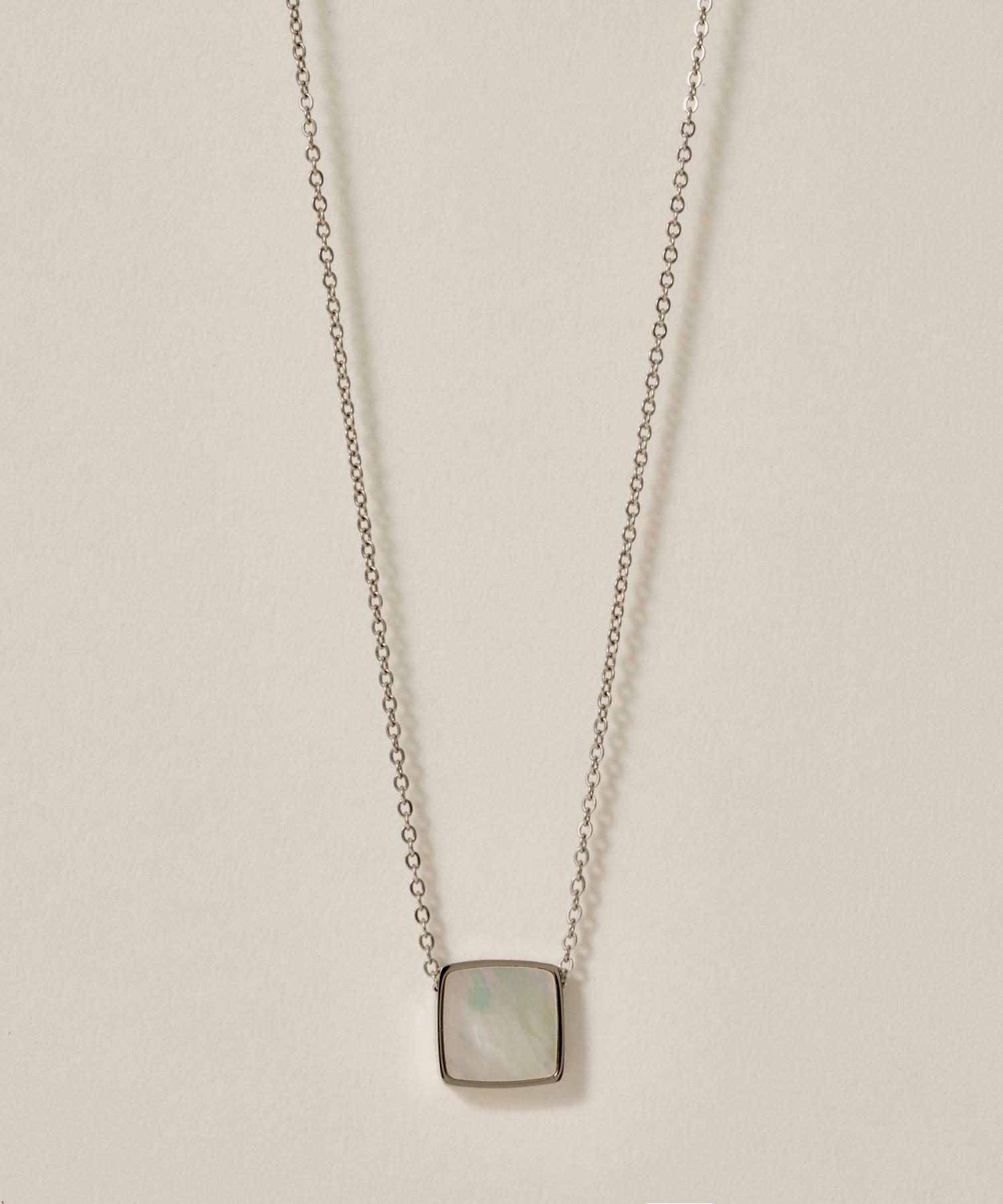 Onyx Pendant Necklace［Stainless］ | 大人の毎日使えるネックレス