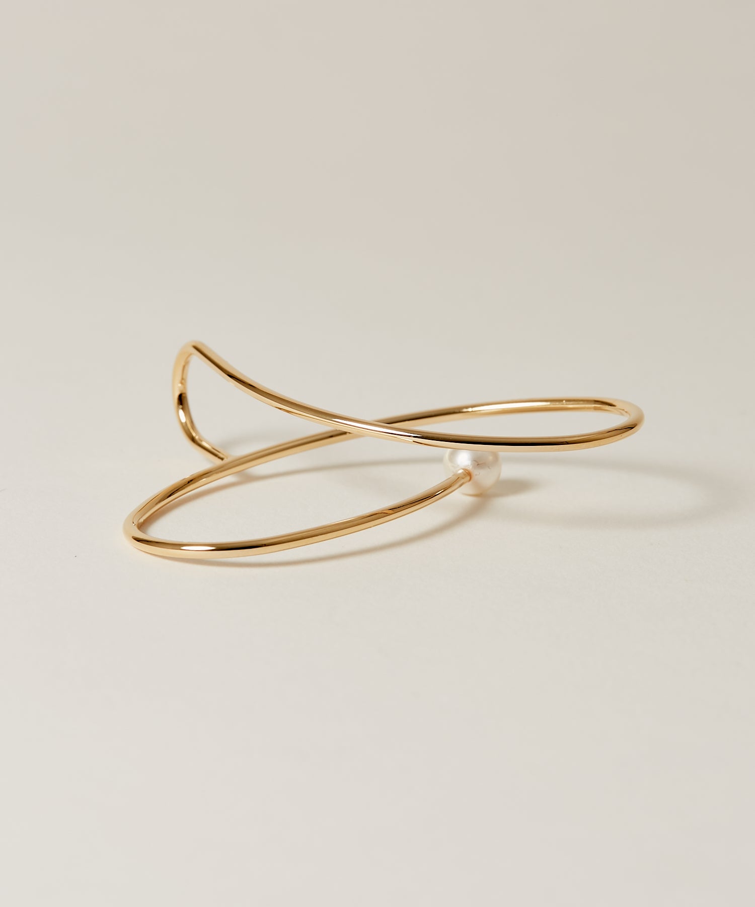 Orbit Pearl Ear Cuff | 大人のための毎日使えるイヤーカフ通販