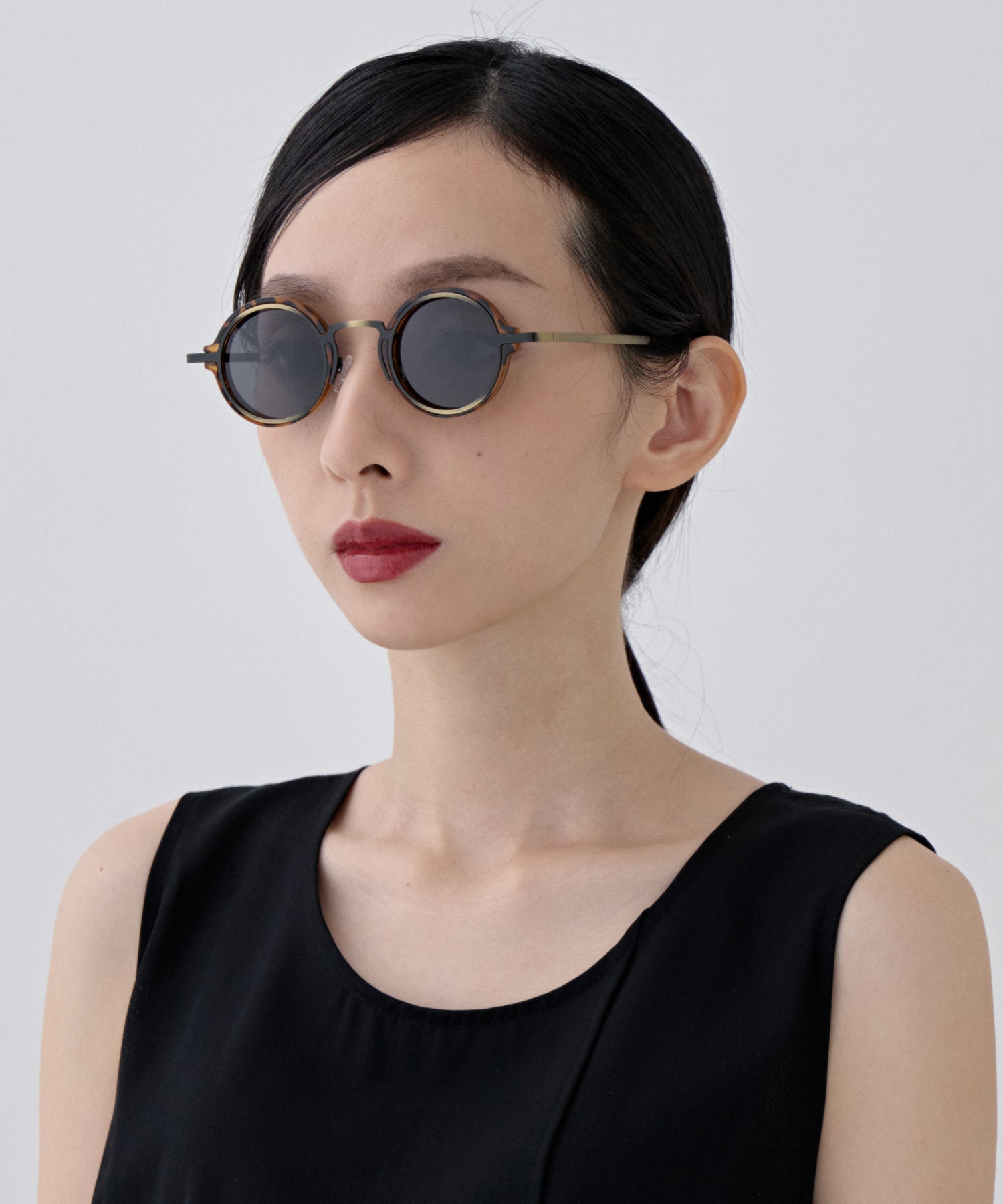 Adams】デザインラウンドサングラス | 毎日使える大人のサングラス通販
