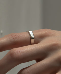 Rectangle Signet Ring［Silver925］