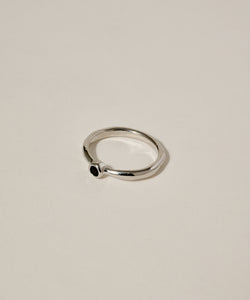 Small Classic Stone Motif Ring