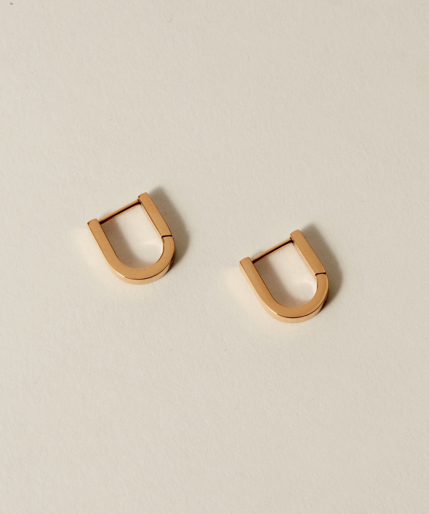 ピアス U. U Hoop Pierce［Stainless］ | 毎日使える大人のメンズピアス通販