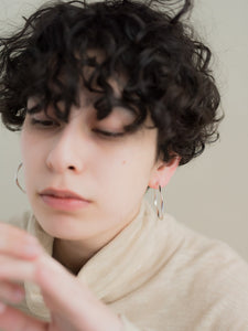 Twisted Large Hoop Pierce