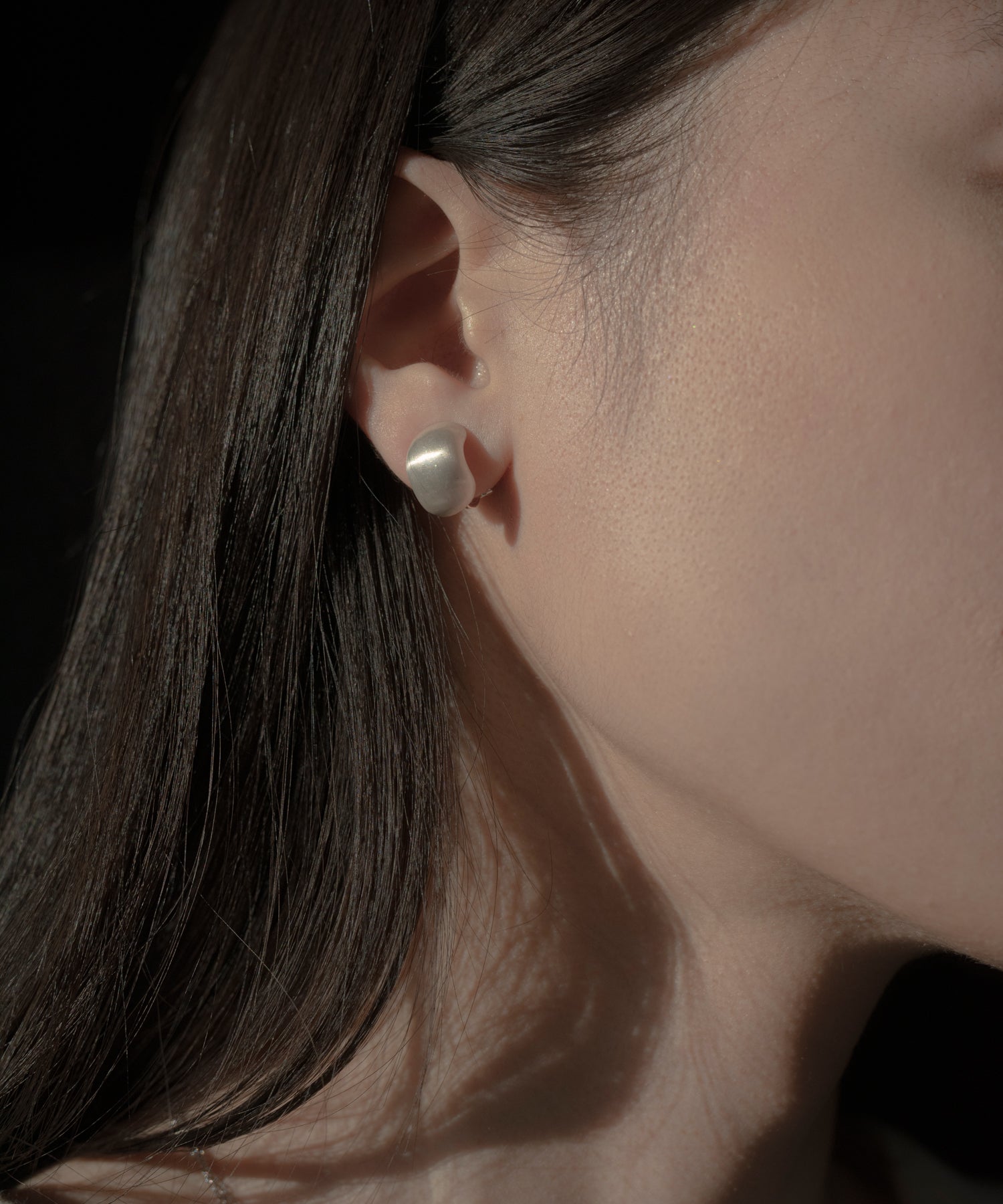 Hairline Finish Beans Earring | 毎日使えるイヤリング通販ショップ