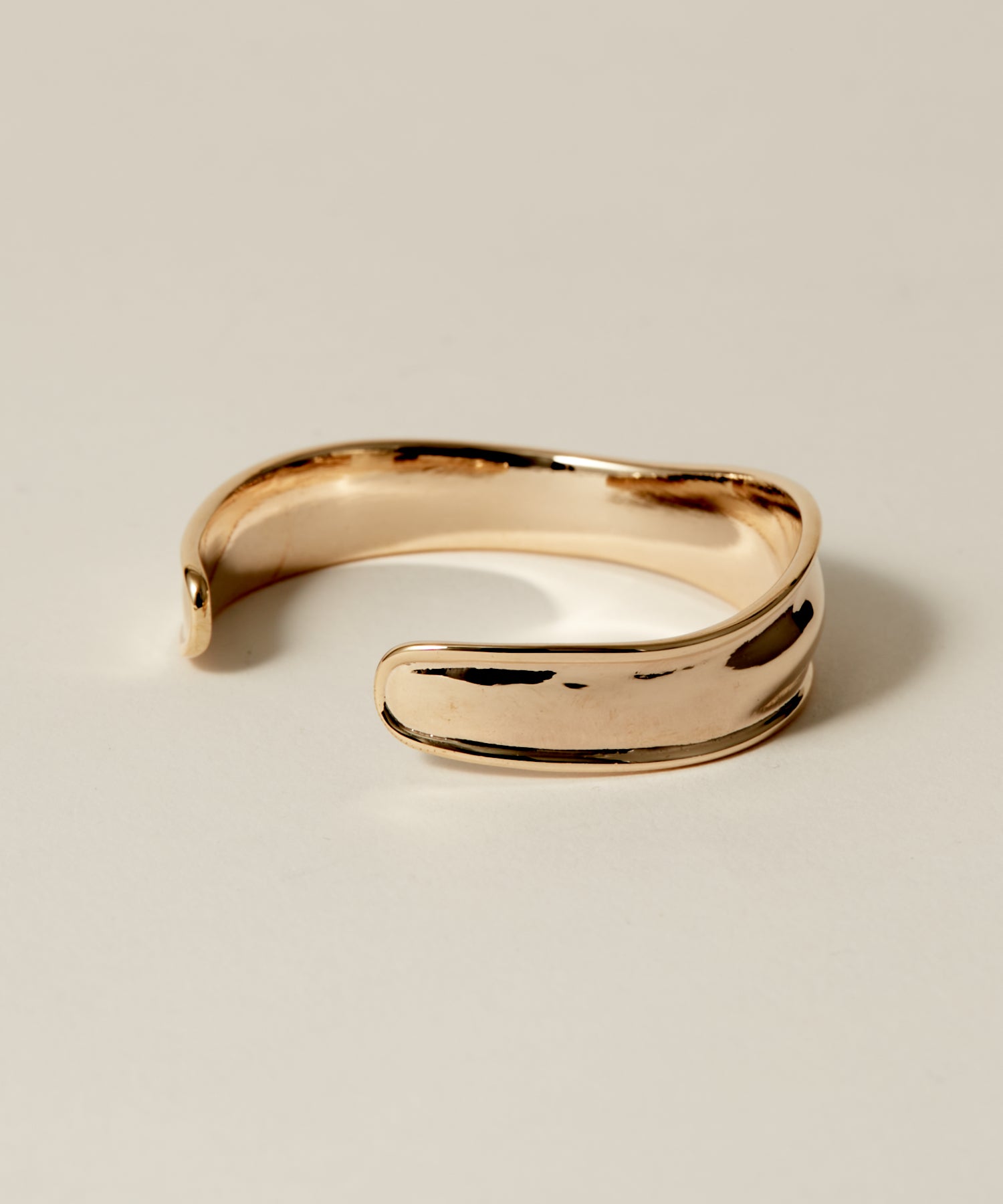 Metal Bangle | 大人のための毎日使えるブレスレット通販