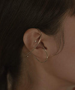 Orbit Pearl Ear Cuff 