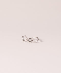 Thin Wave Ring